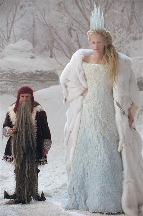 The White Witch: A Powerful and Manipulative Entity in 'The Lion, the Witch, and the Wardrobe